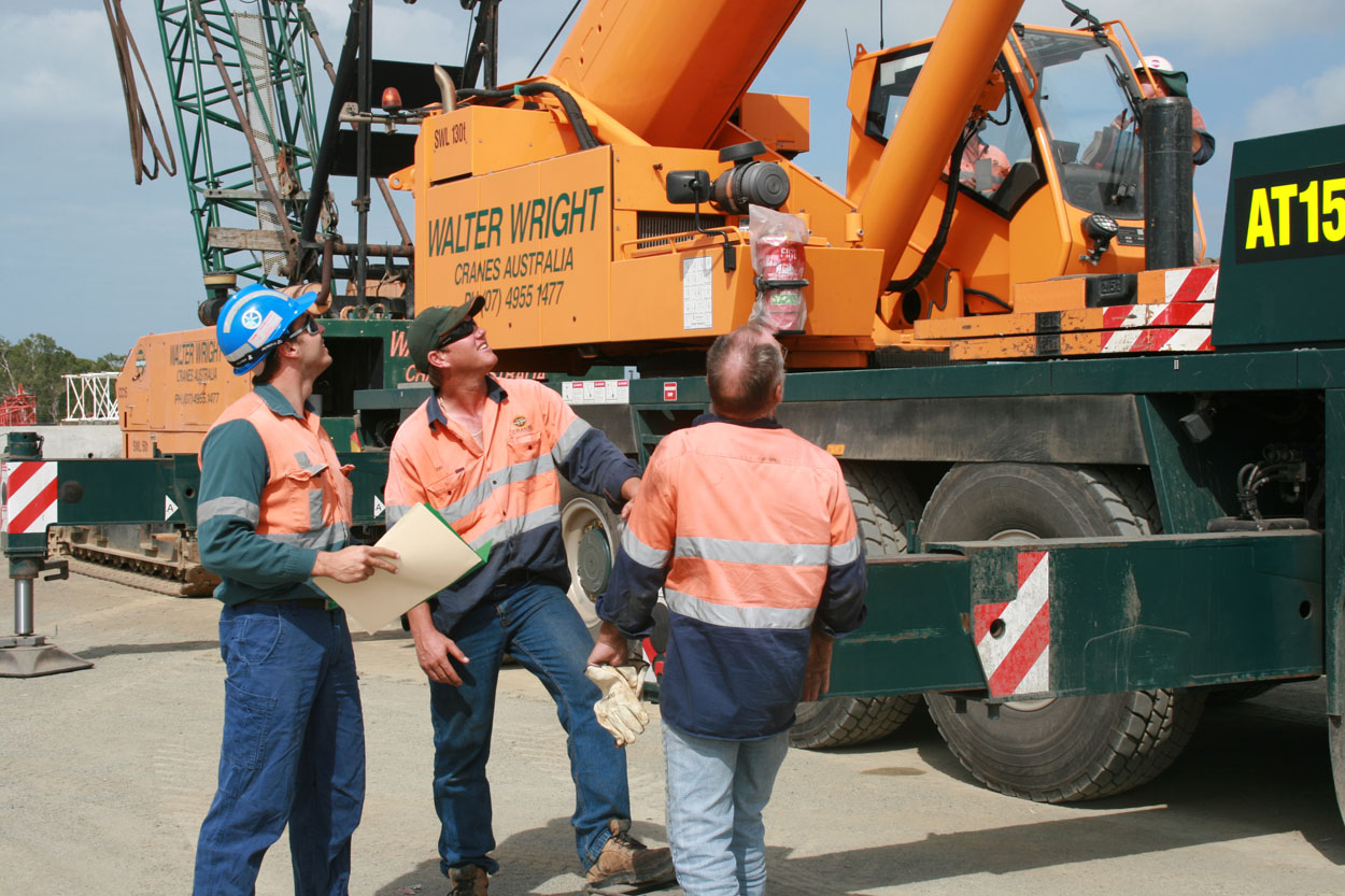 crane lifting plan under 2000 lbs